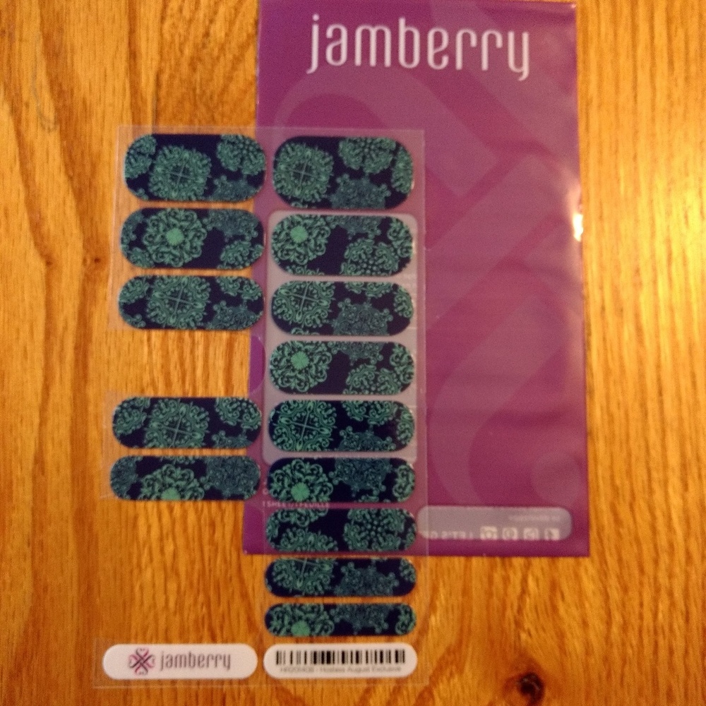 Jamberry Nail Wraps in Hostess August Exclusive